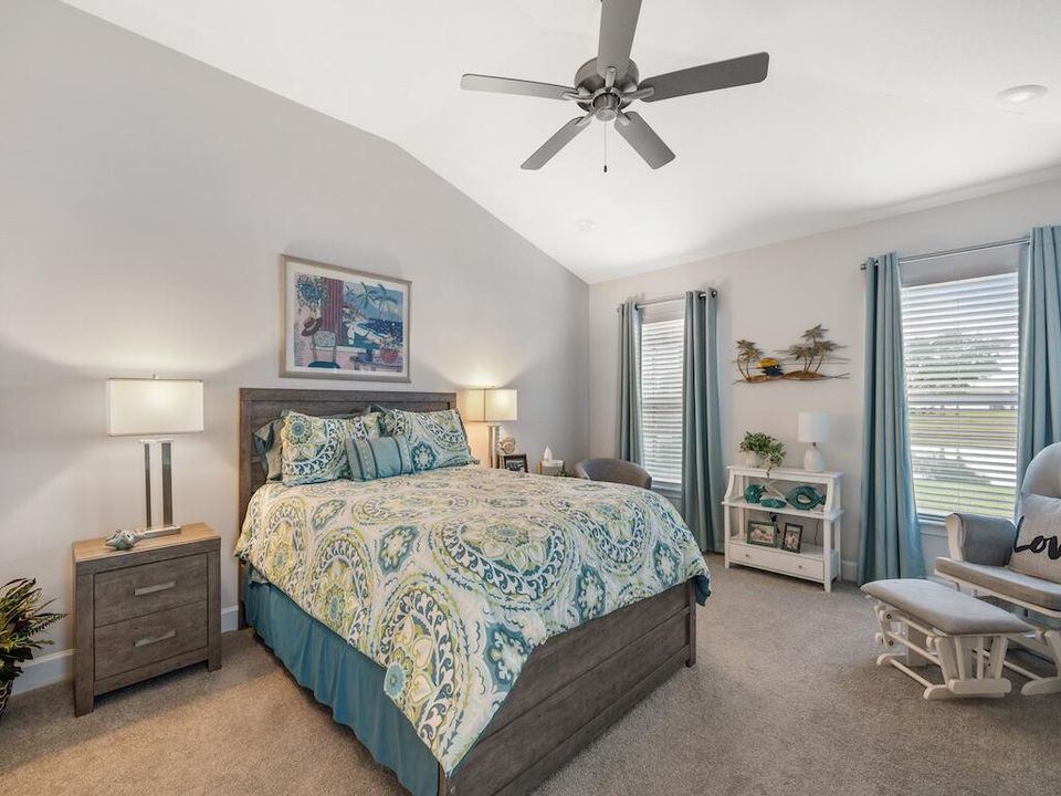 For Sale: $419,000 (4 beds, 2 baths, 2002 Square Feet)