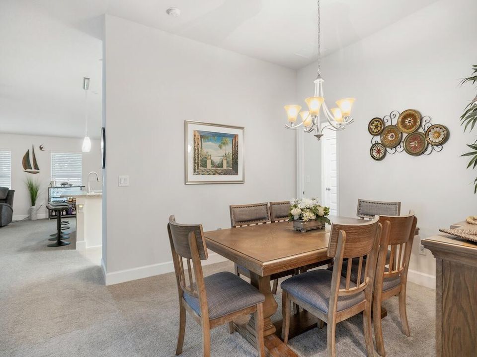 For Sale: $419,000 (4 beds, 2 baths, 2002 Square Feet)