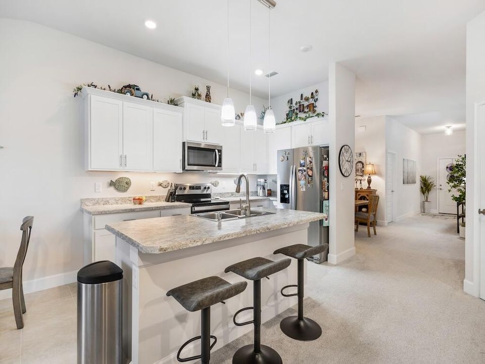 For Sale: $419,000 (4 beds, 2 baths, 2002 Square Feet)