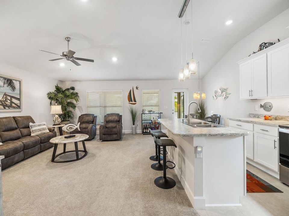 For Sale: $419,000 (4 beds, 2 baths, 2002 Square Feet)