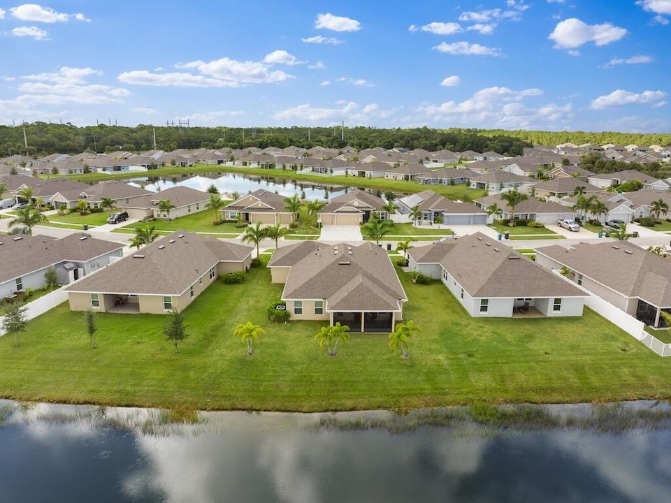 For Sale: $419,000 (4 beds, 2 baths, 2002 Square Feet)