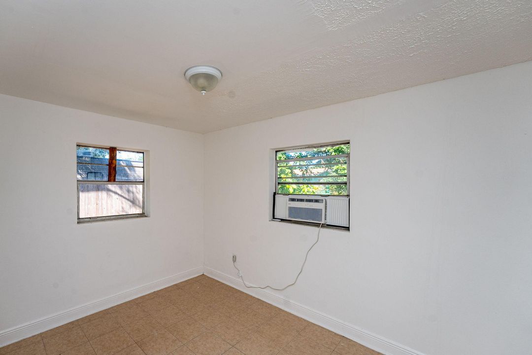 For Sale: $339,300 (0 beds, 0 baths, 1152 Square Feet)