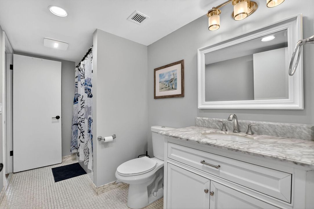 待售: $349,500 (2 贝兹, 1 浴室, 1010 平方英尺)