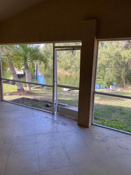 For Sale: $430,000 (3 beds, 2 baths, 1796 Square Feet)