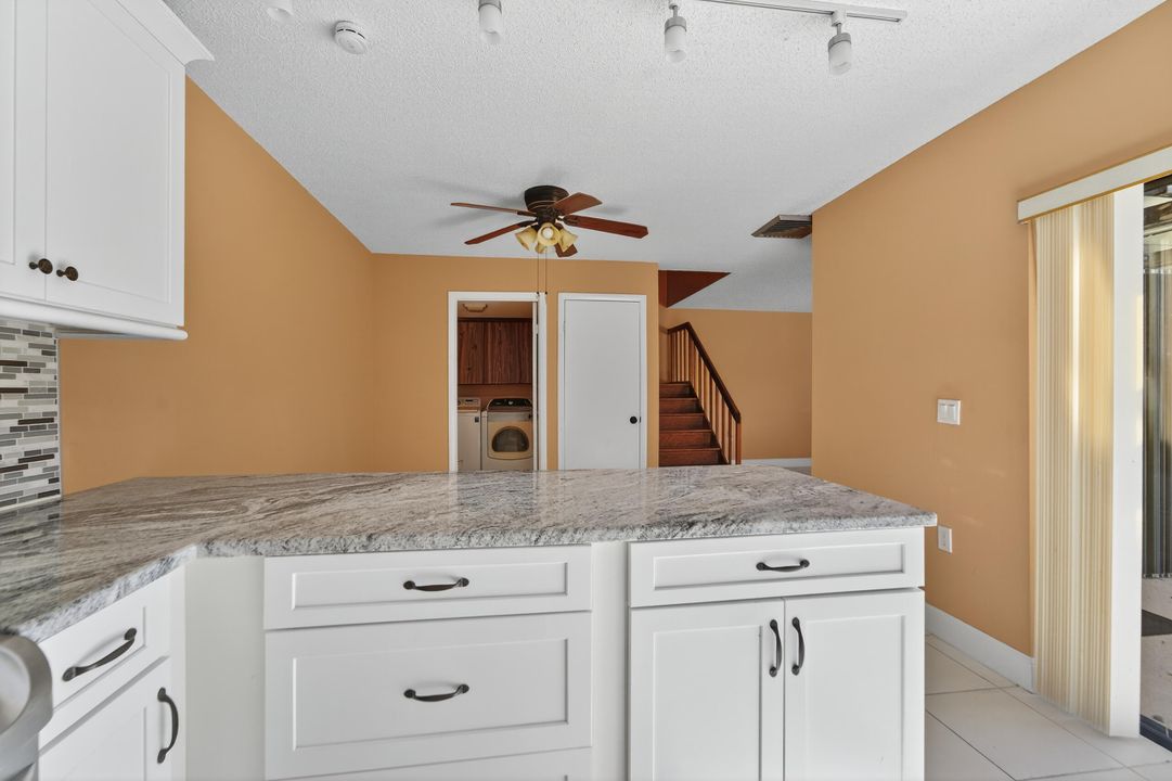 En Venta: $375,000 (2 camas, 2 baños, 1488 Pies cuadrados)