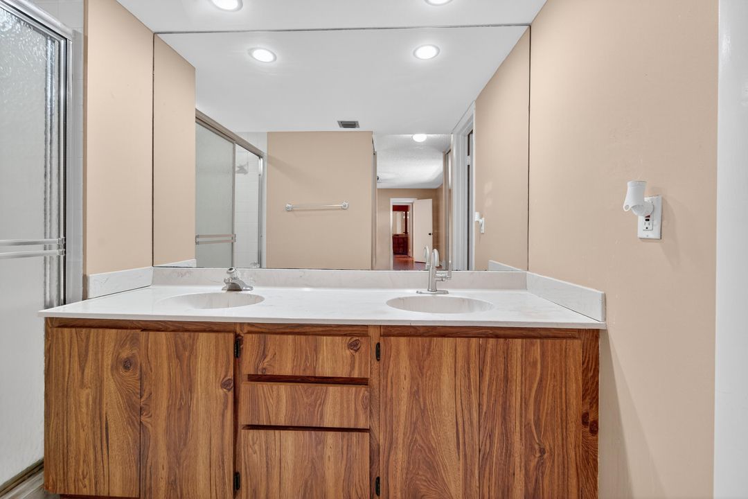 En Venta: $375,000 (2 camas, 2 baños, 1488 Pies cuadrados)