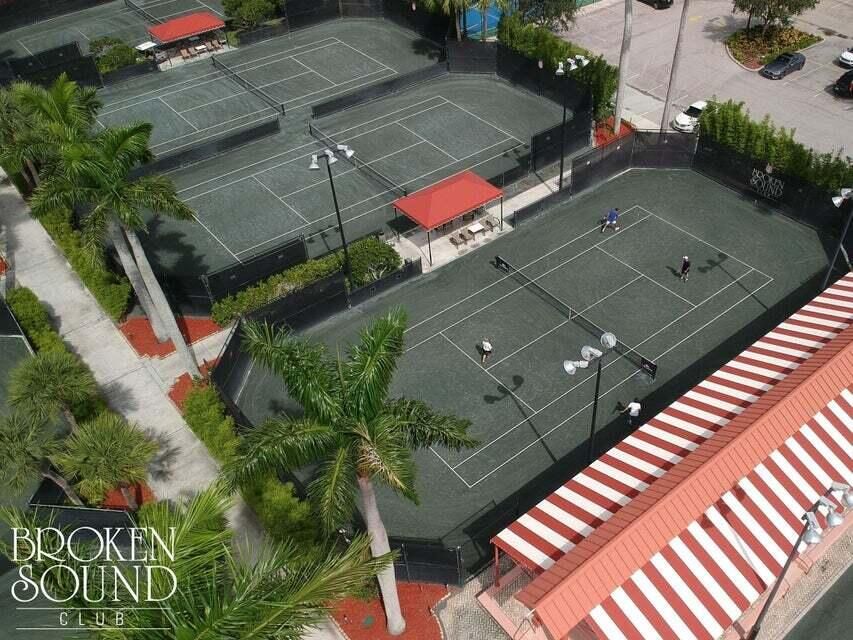 For Rent: $7,000 (3 beds, 2 baths, 1757 Square Feet)