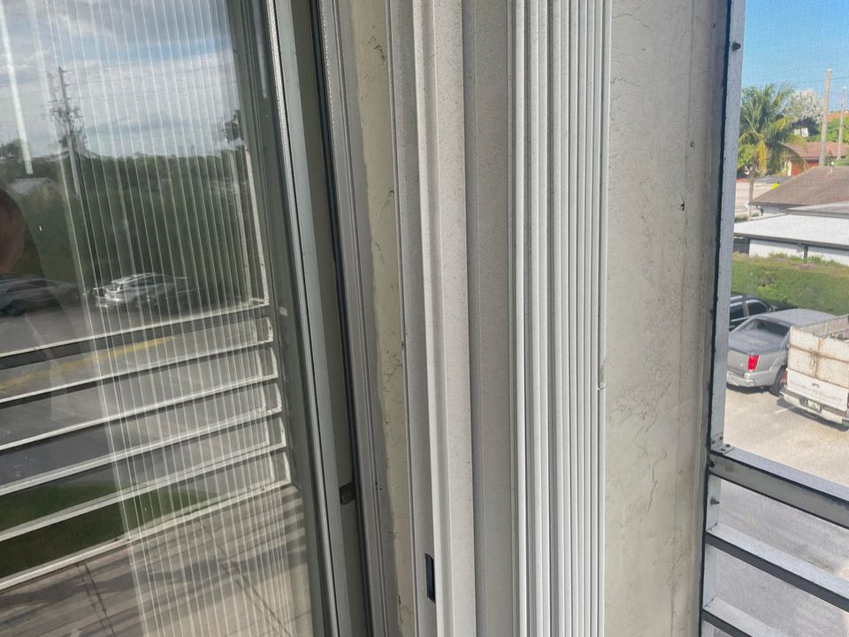 For Rent: $1,400 (1 beds, 1 baths, 650 Square Feet)