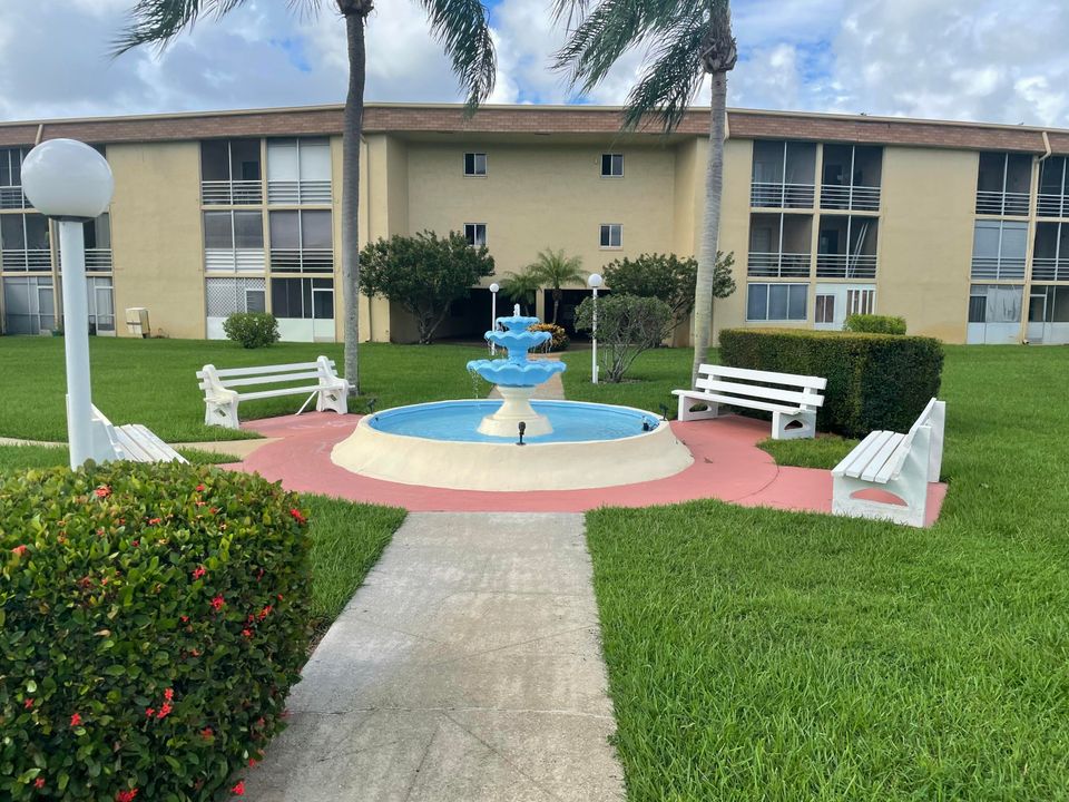 For Rent: $1,400 (1 beds, 1 baths, 650 Square Feet)