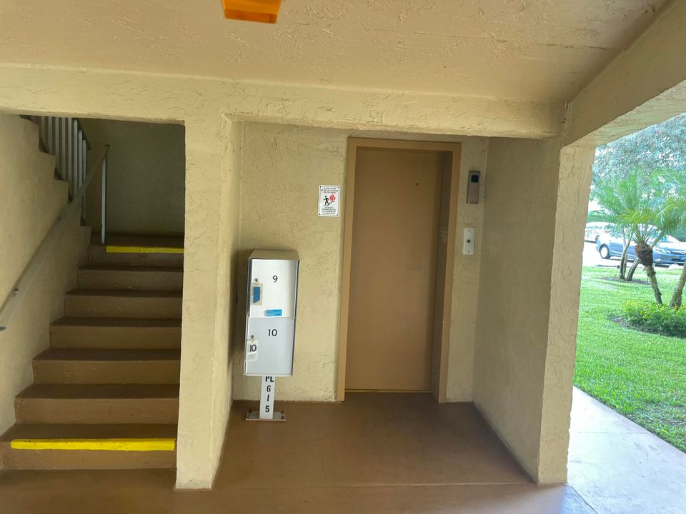 For Rent: $1,400 (1 beds, 1 baths, 650 Square Feet)