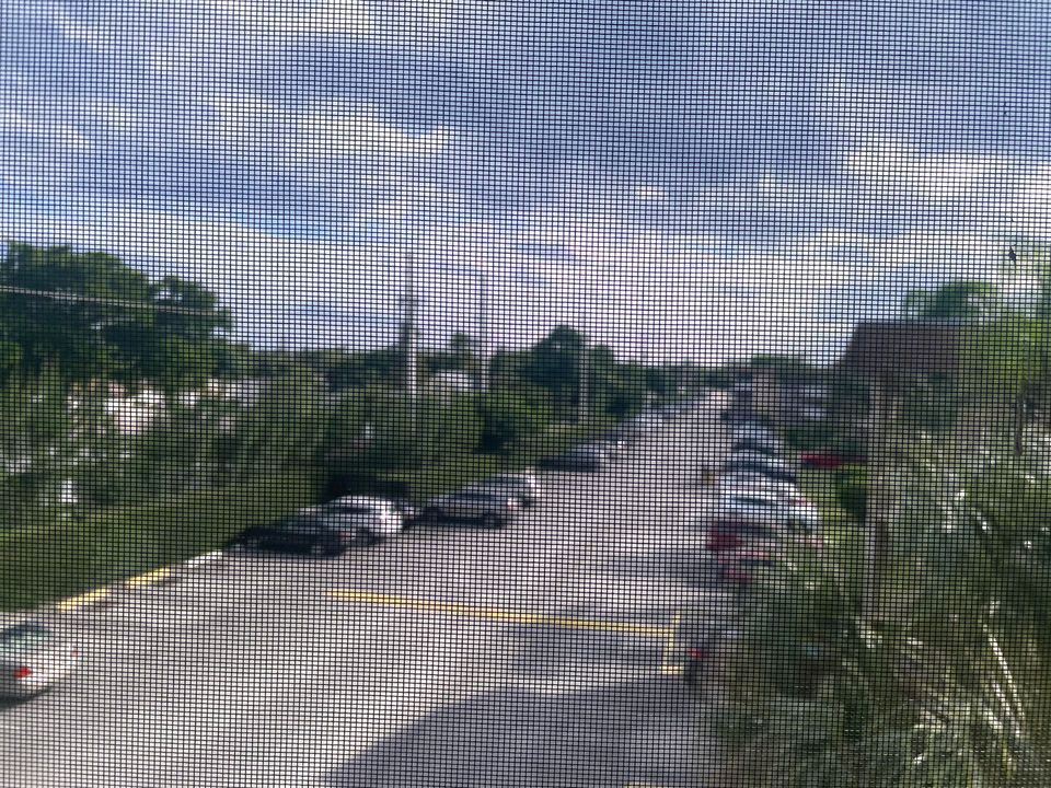 For Rent: $1,400 (1 beds, 1 baths, 650 Square Feet)