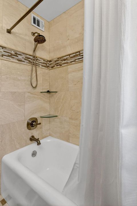 For Sale: $2,199,000 (7 beds, 7 baths, 4209 Square Feet)