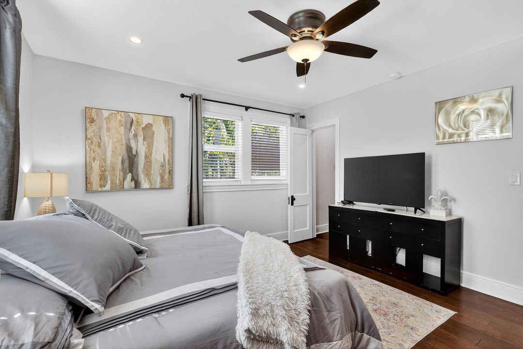 For Sale: $2,199,000 (7 beds, 7 baths, 4209 Square Feet)