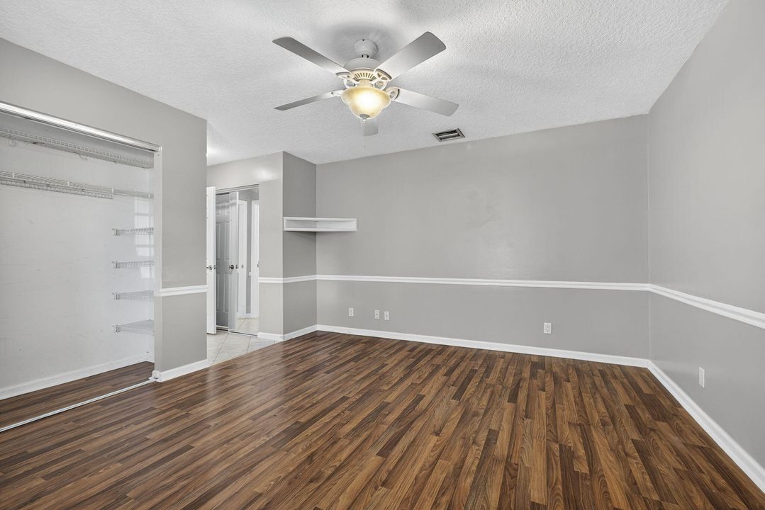 For Sale: $599,000 (4 beds, 2 baths, 1665 Square Feet)