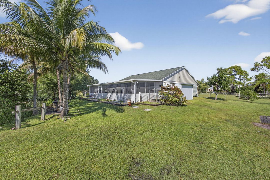 For Sale: $599,000 (4 beds, 2 baths, 1665 Square Feet)