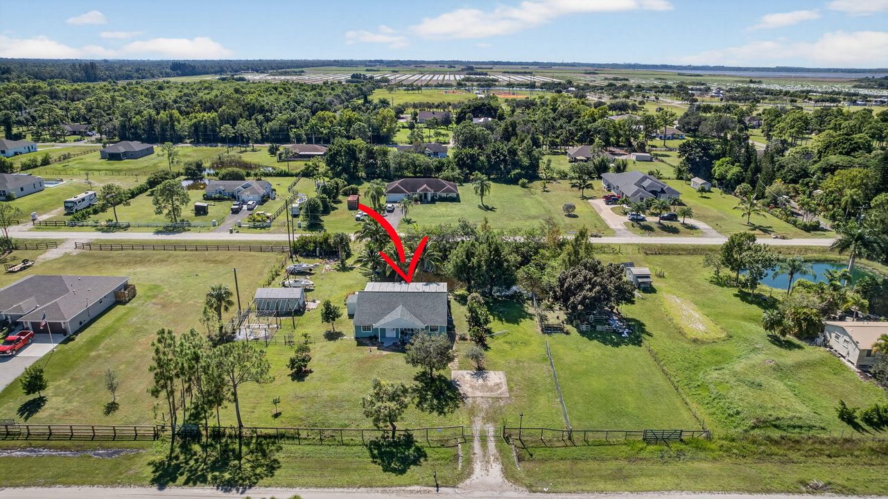 For Sale: $599,000 (4 beds, 2 baths, 1665 Square Feet)