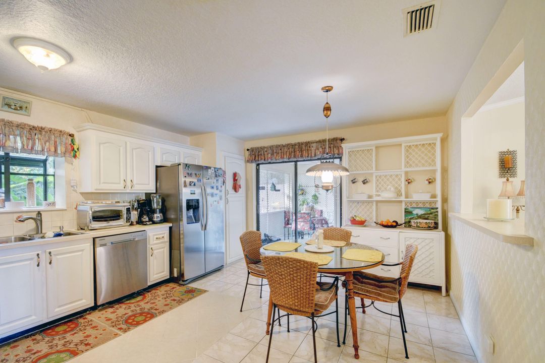 Active With Contract: $420,000 (3 beds, 2 baths, 1572 Square Feet)