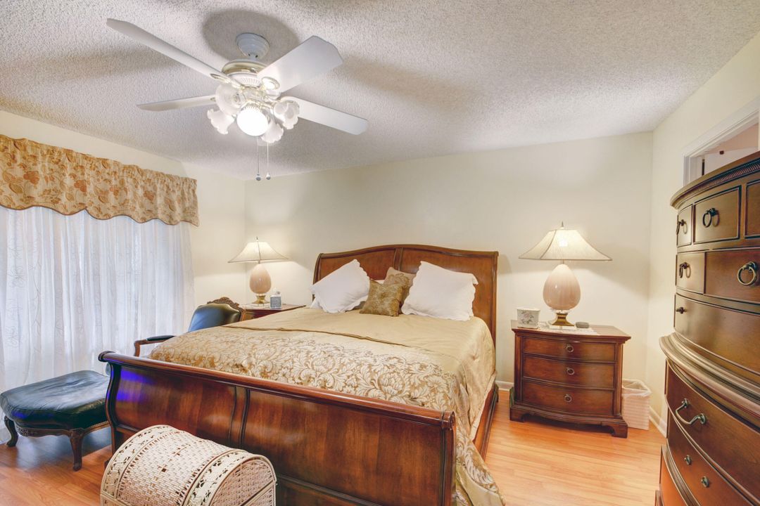 Active With Contract: $420,000 (3 beds, 2 baths, 1572 Square Feet)