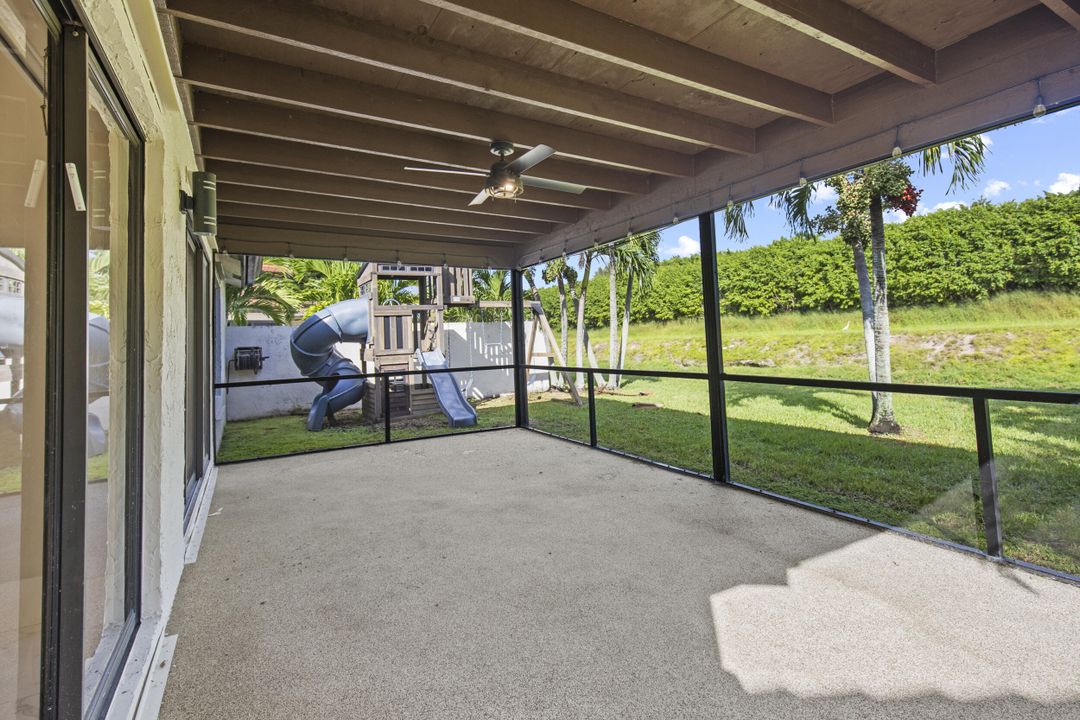 For Sale: $739,000 (3 beds, 3 baths, 1750 Square Feet)