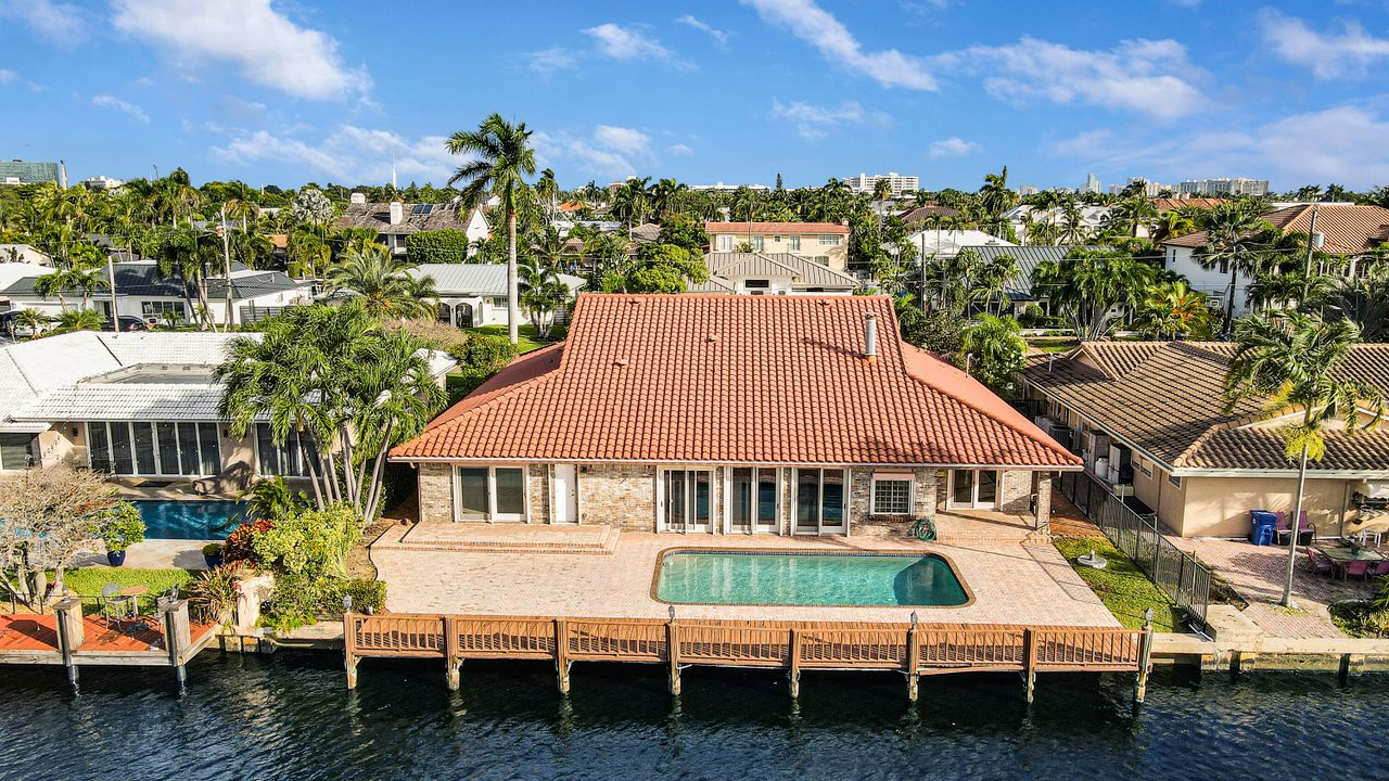 待售: $3,100,000 (4 贝兹, 3 浴室, 3921 平方英尺)