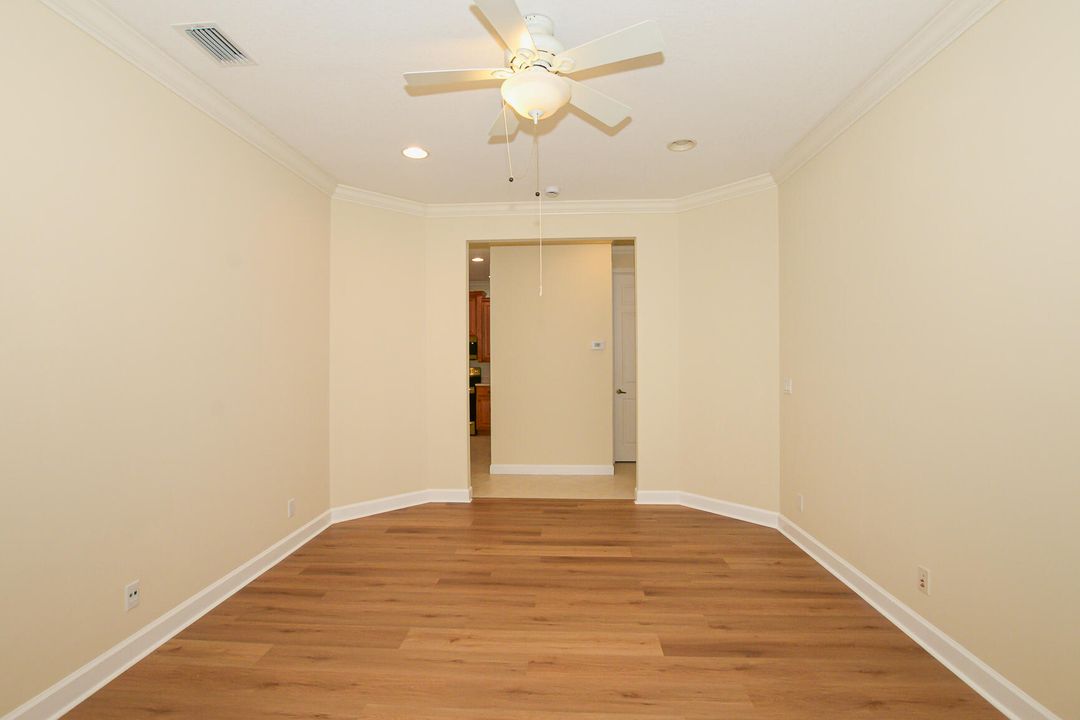 Active With Contract: $2,400 (2 beds, 2 baths, 1751 Square Feet)