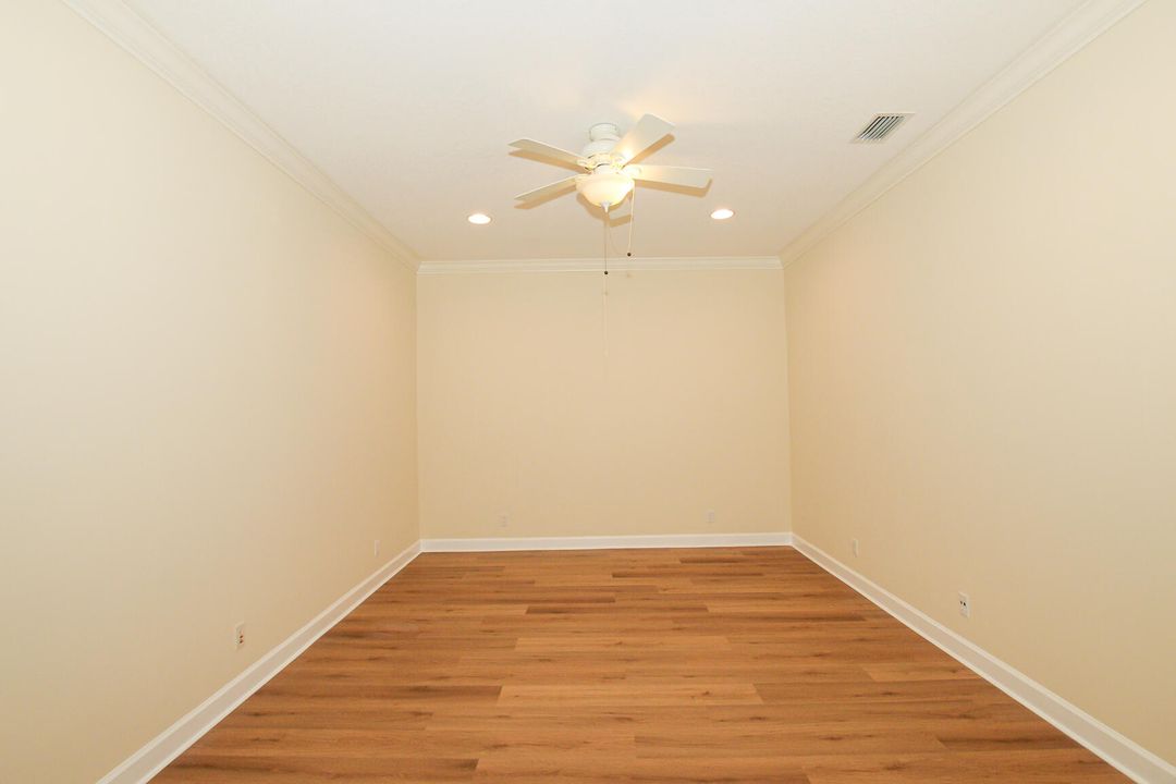 Active With Contract: $2,400 (2 beds, 2 baths, 1751 Square Feet)