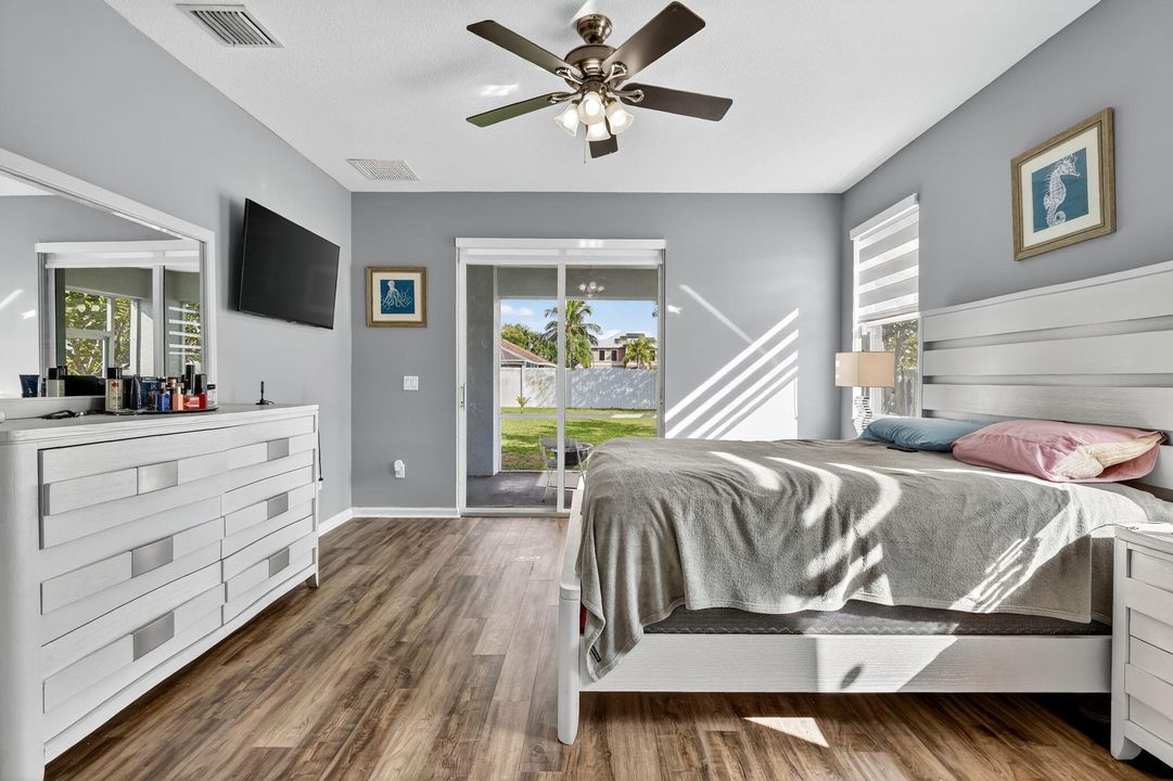 For Sale: $415,000 (3 beds, 2 baths, 1820 Square Feet)