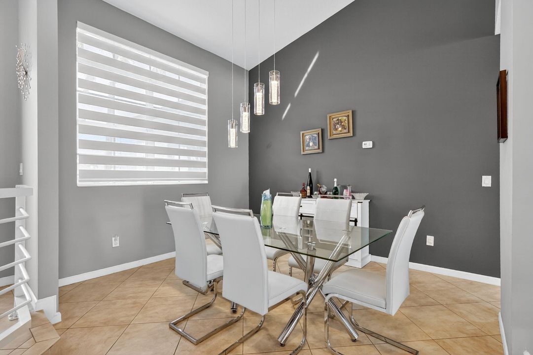 For Sale: $415,000 (3 beds, 2 baths, 1820 Square Feet)