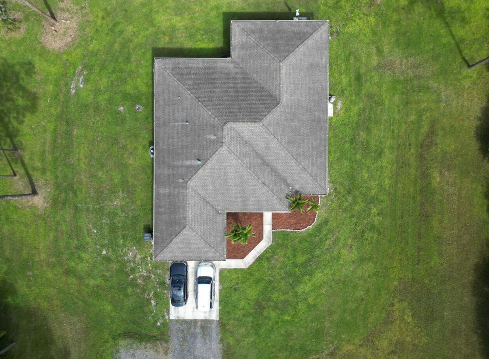 合同活跃: $685,000 (4 贝兹, 2 浴室, 2173 平方英尺)