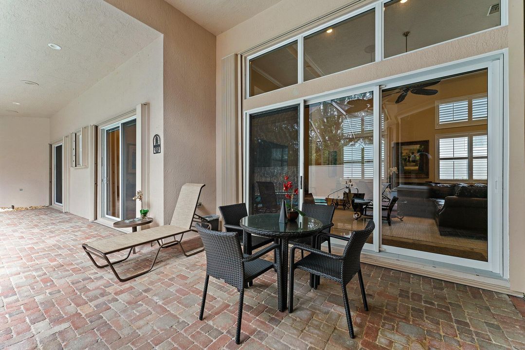 待售: $2,495,000 (4 贝兹, 4 浴室, 3219 平方英尺)