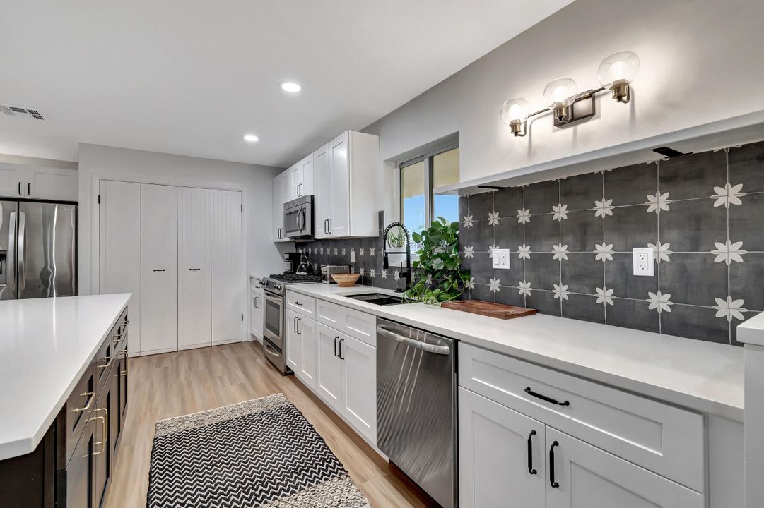 For Sale: $699,990 (4 beds, 2 baths, 1444 Square Feet)