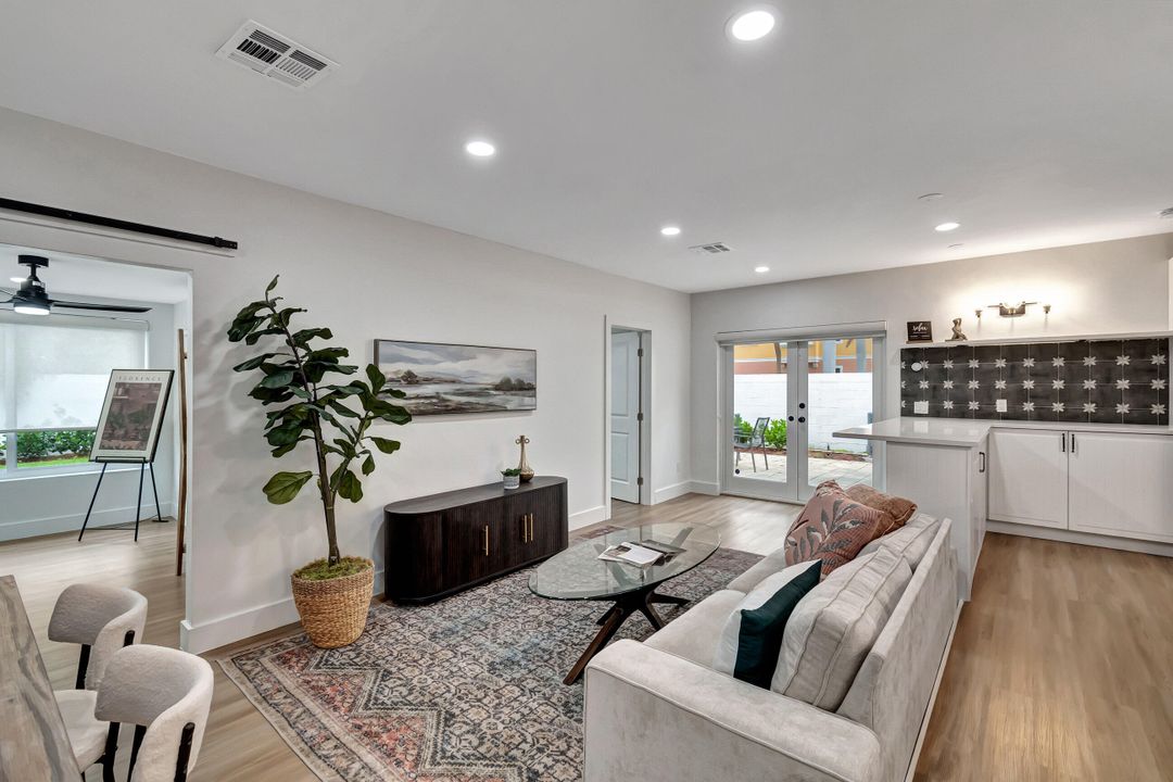 For Sale: $699,990 (4 beds, 2 baths, 1444 Square Feet)