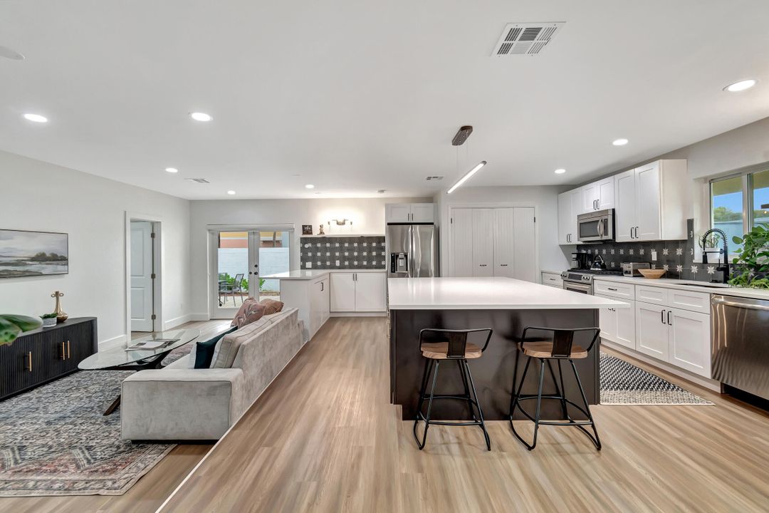 For Sale: $699,990 (4 beds, 2 baths, 1444 Square Feet)