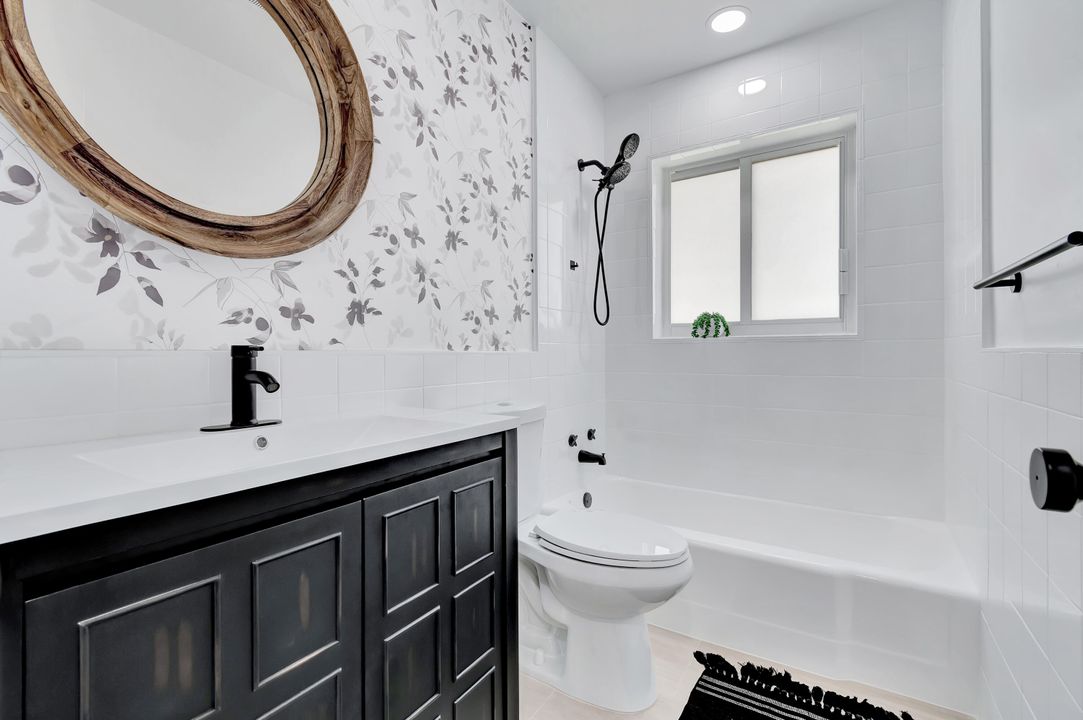 For Sale: $699,990 (4 beds, 2 baths, 1444 Square Feet)