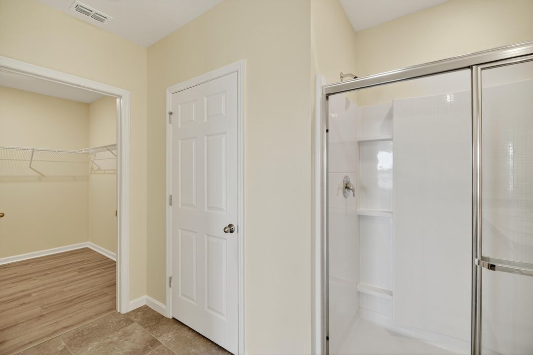 En Renta: $2,650 (4 camas, 2 baños, 1934 Pies cuadrados)