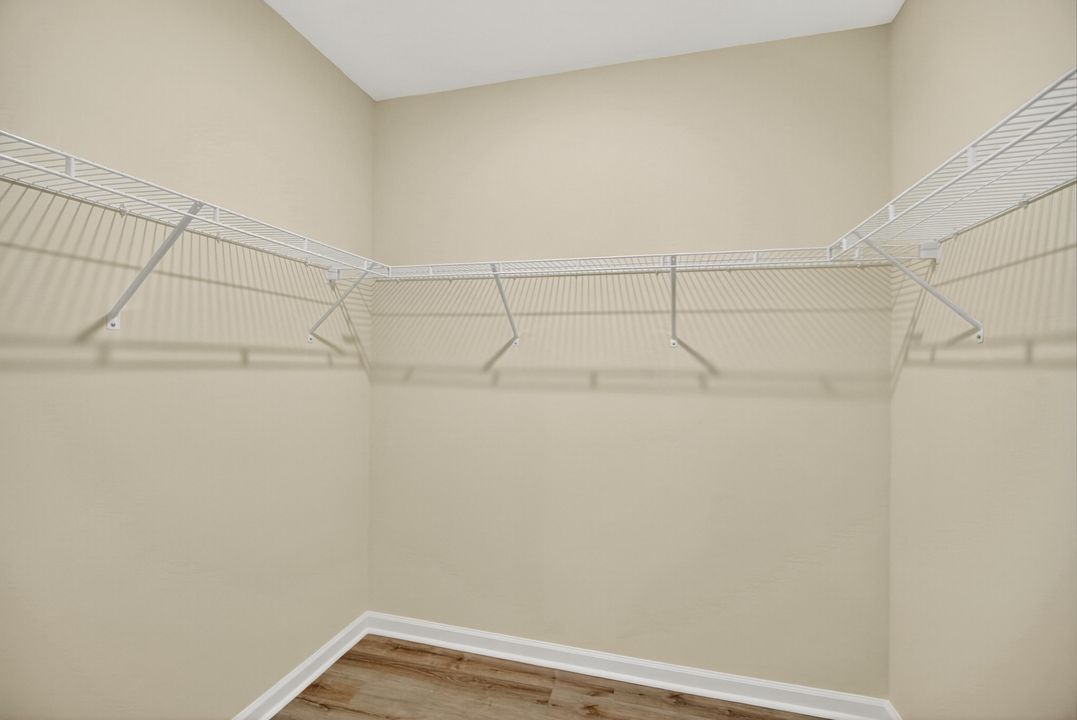 En Renta: $2,650 (4 camas, 2 baños, 1934 Pies cuadrados)