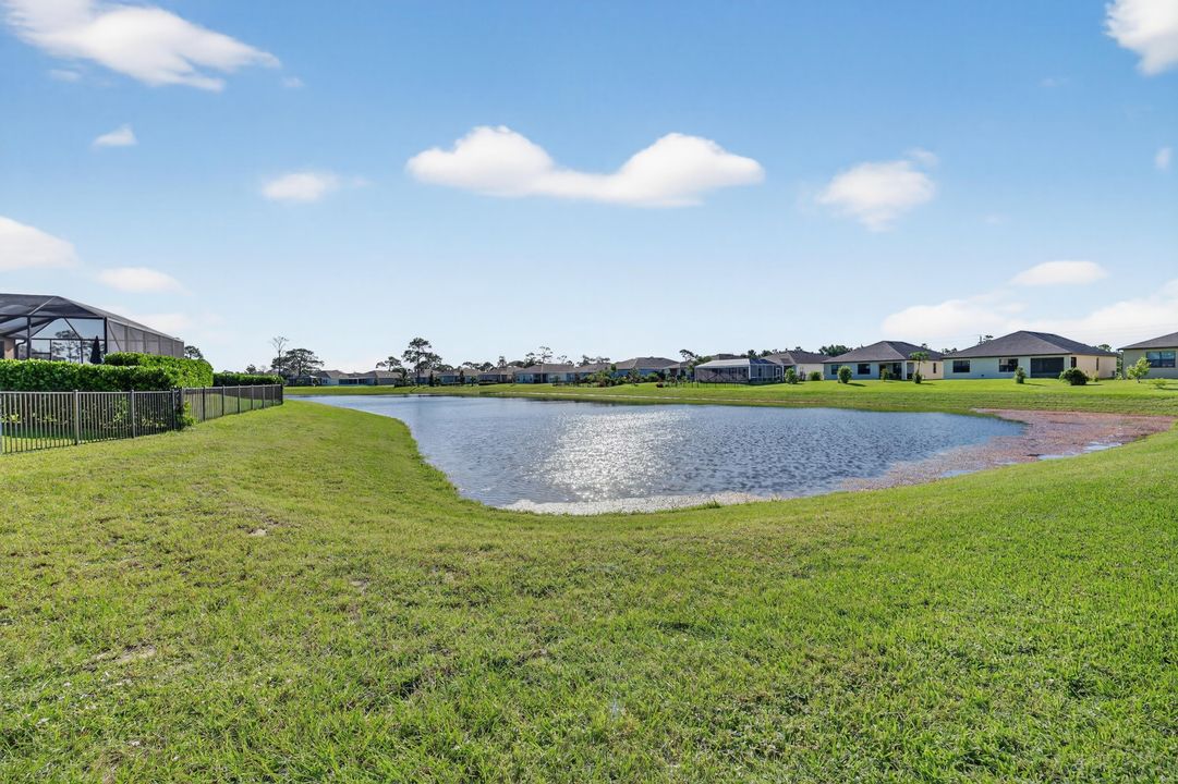 En Renta: $2,650 (4 camas, 2 baños, 1934 Pies cuadrados)