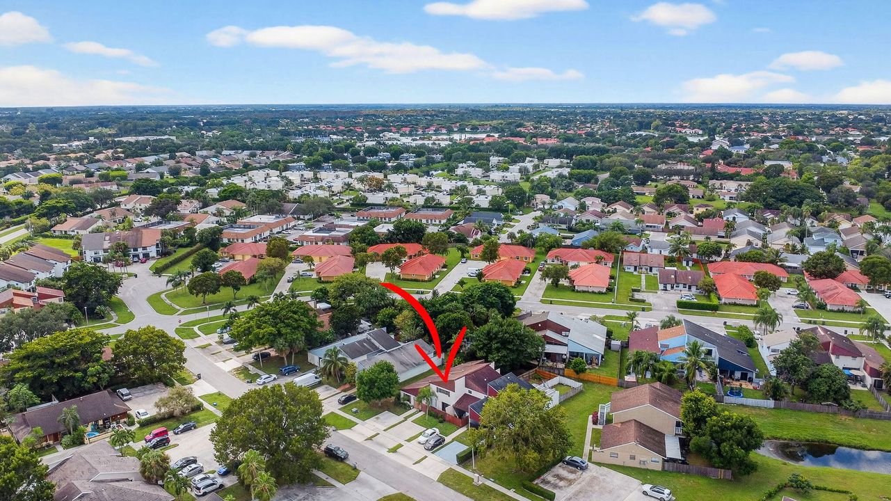 Active With Contract: $2,500 (3 beds, 2 baths, 1804 Square Feet)