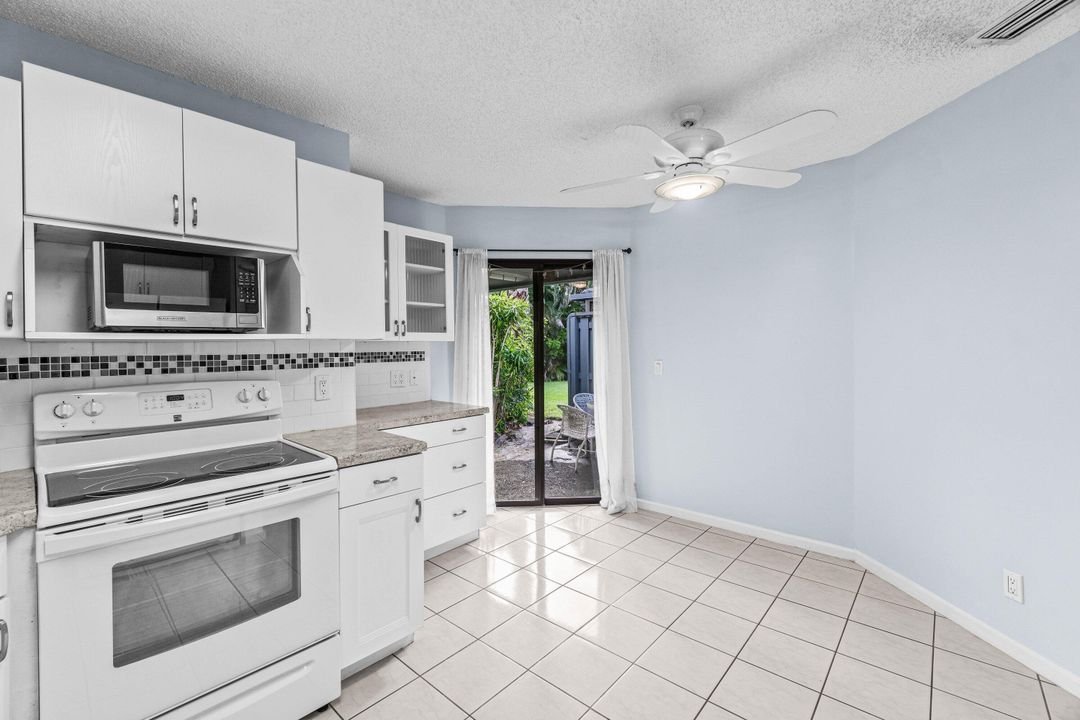 For Sale: $280,000 (3 beds, 2 baths, 1600 Square Feet)