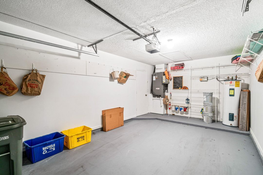 For Sale: $280,000 (3 beds, 2 baths, 1600 Square Feet)