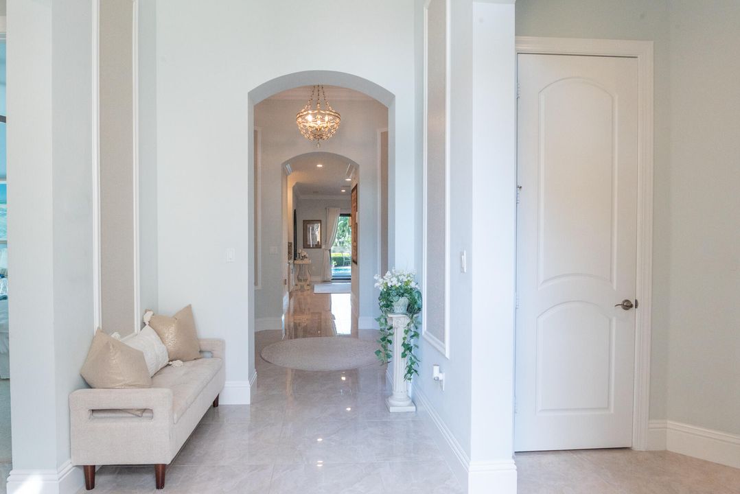 For Sale: $1,199,000 (3 beds, 3 baths, 2574 Square Feet)