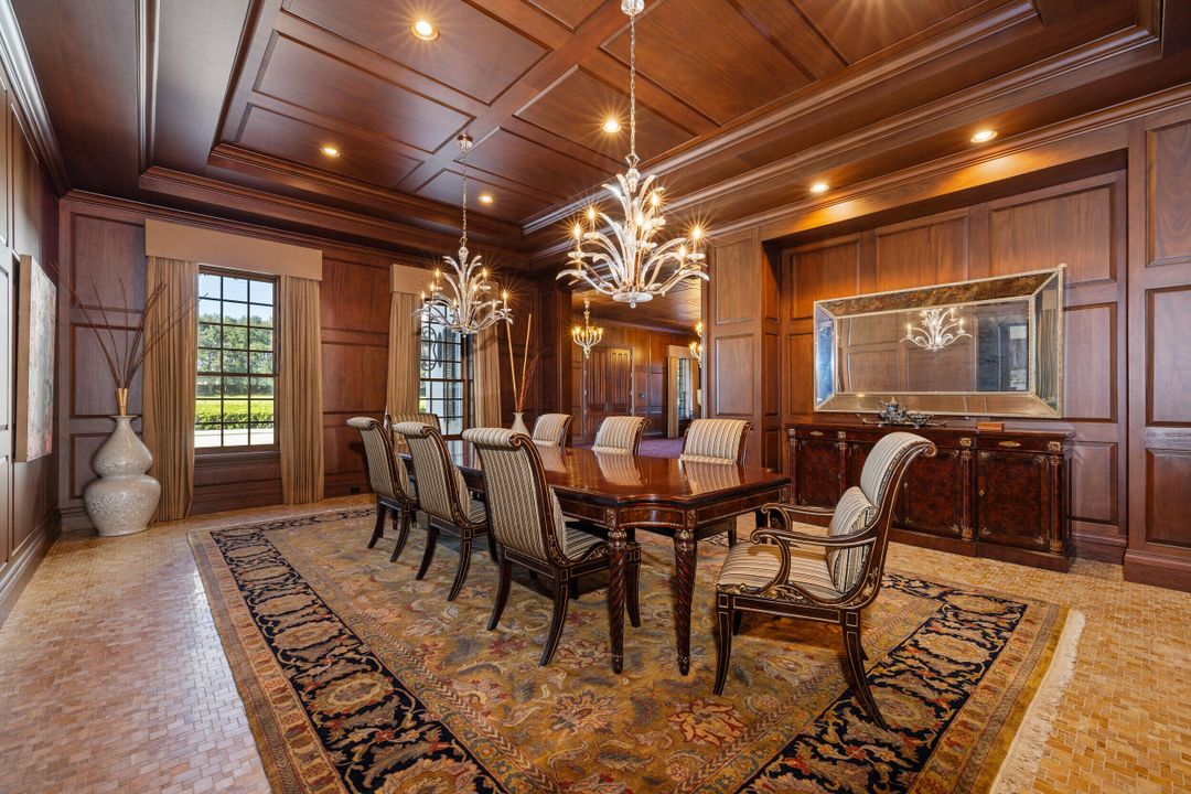 For Sale: $19,995,000 (6 beds, 12 baths, 20865 Square Feet)