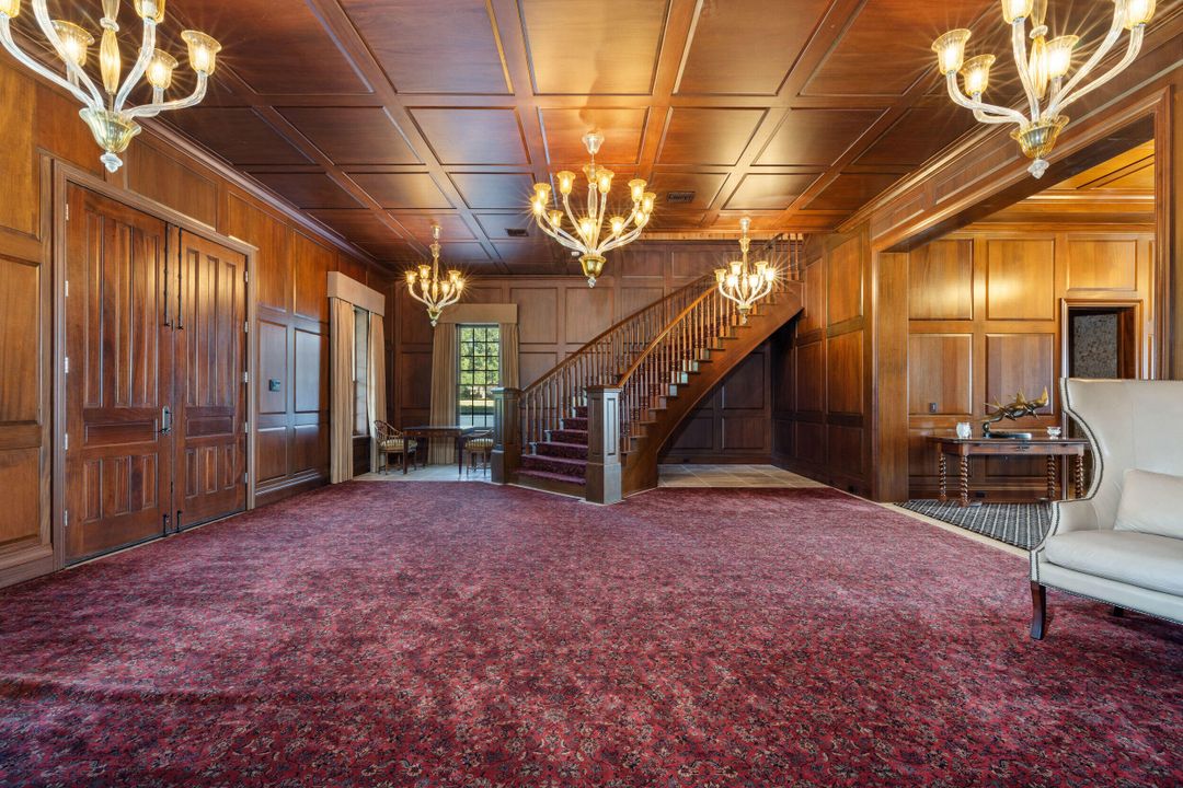 For Sale: $19,995,000 (6 beds, 12 baths, 20865 Square Feet)