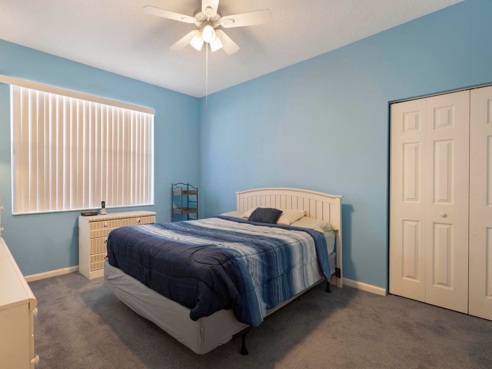 For Sale: $399,900 (3 beds, 2 baths, 1679 Square Feet)