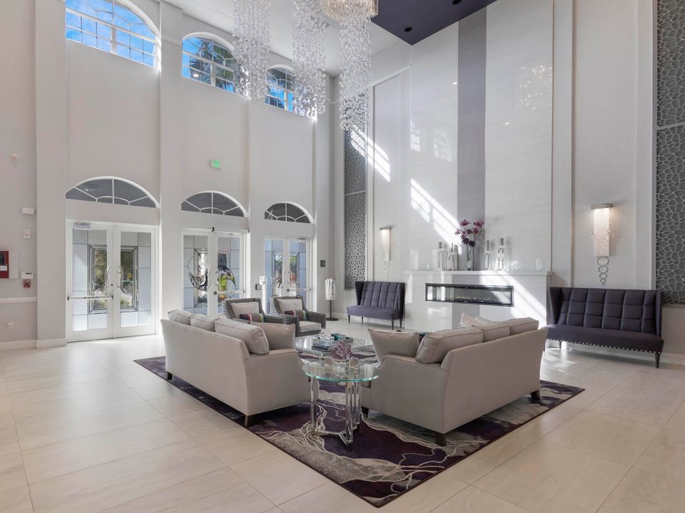 For Sale: $399,900 (3 beds, 2 baths, 1679 Square Feet)