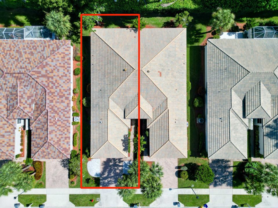 For Sale: $399,900 (3 beds, 2 baths, 1679 Square Feet)