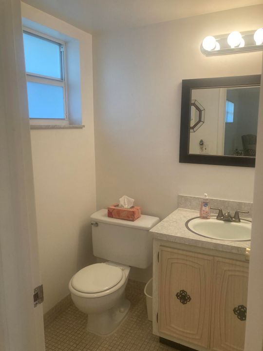 En Venta: $149,900 (1 camas, 1 baños, 946 Pies cuadrados)