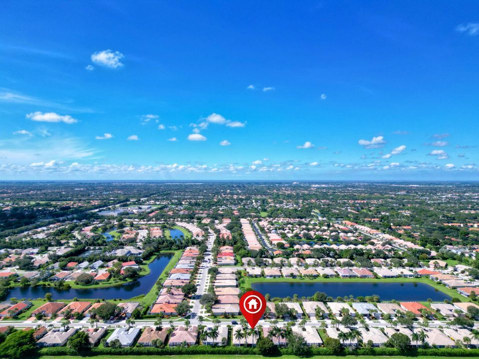 For Sale: $399,900 (3 beds, 2 baths, 1679 Square Feet)