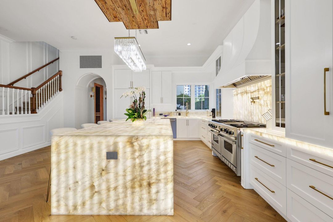 For Sale: $3,999,918 (4 beds, 4 baths, 3406 Square Feet)