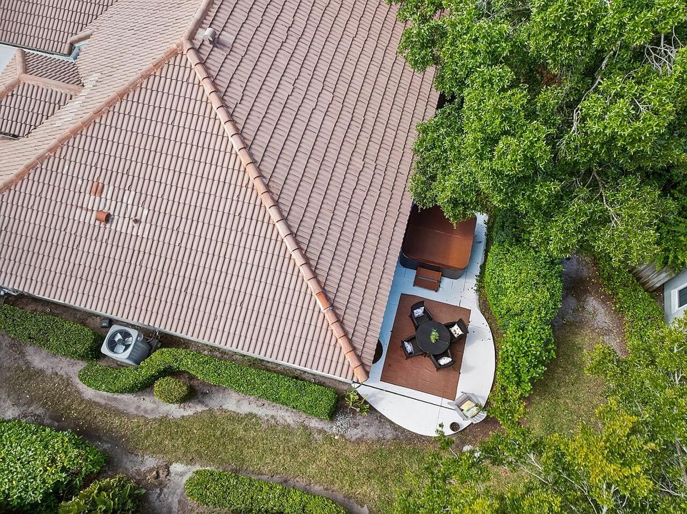 Activo con contrato: $334,900 (3 camas, 2 baños, 1928 Pies cuadrados)